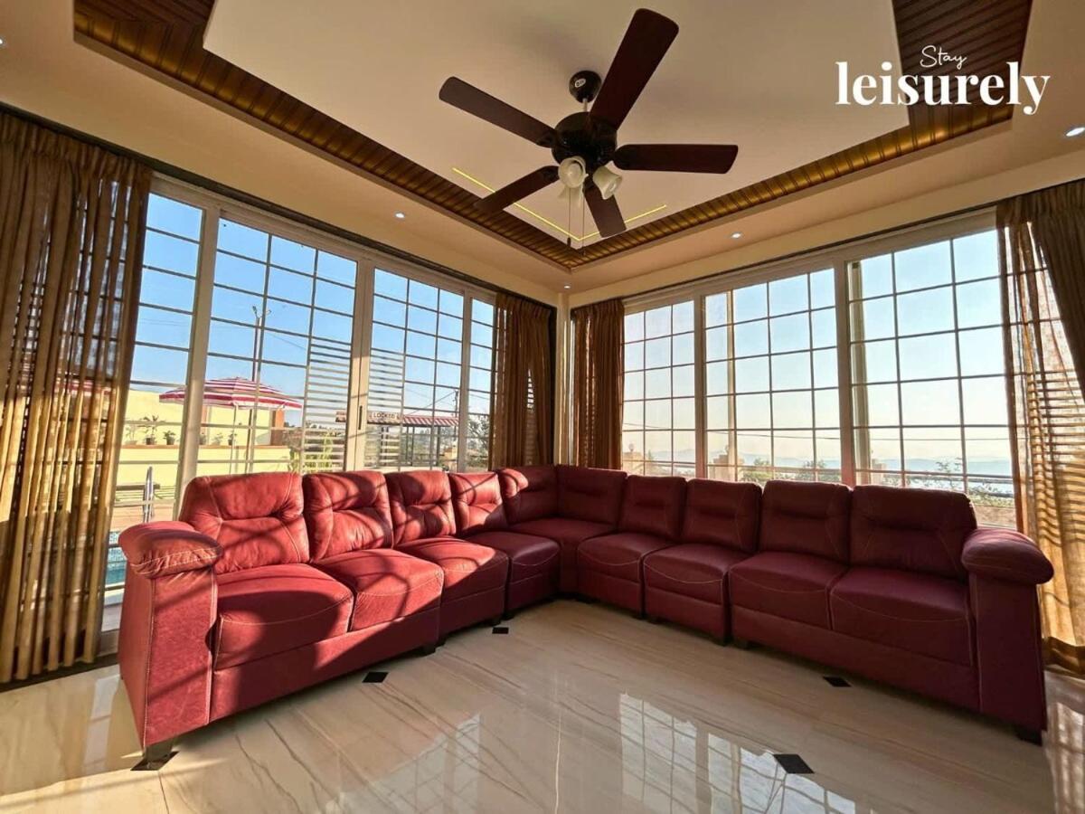 Stay Leisurely Avalon Heights 4Bhk, Панчгани Экстерьер фото