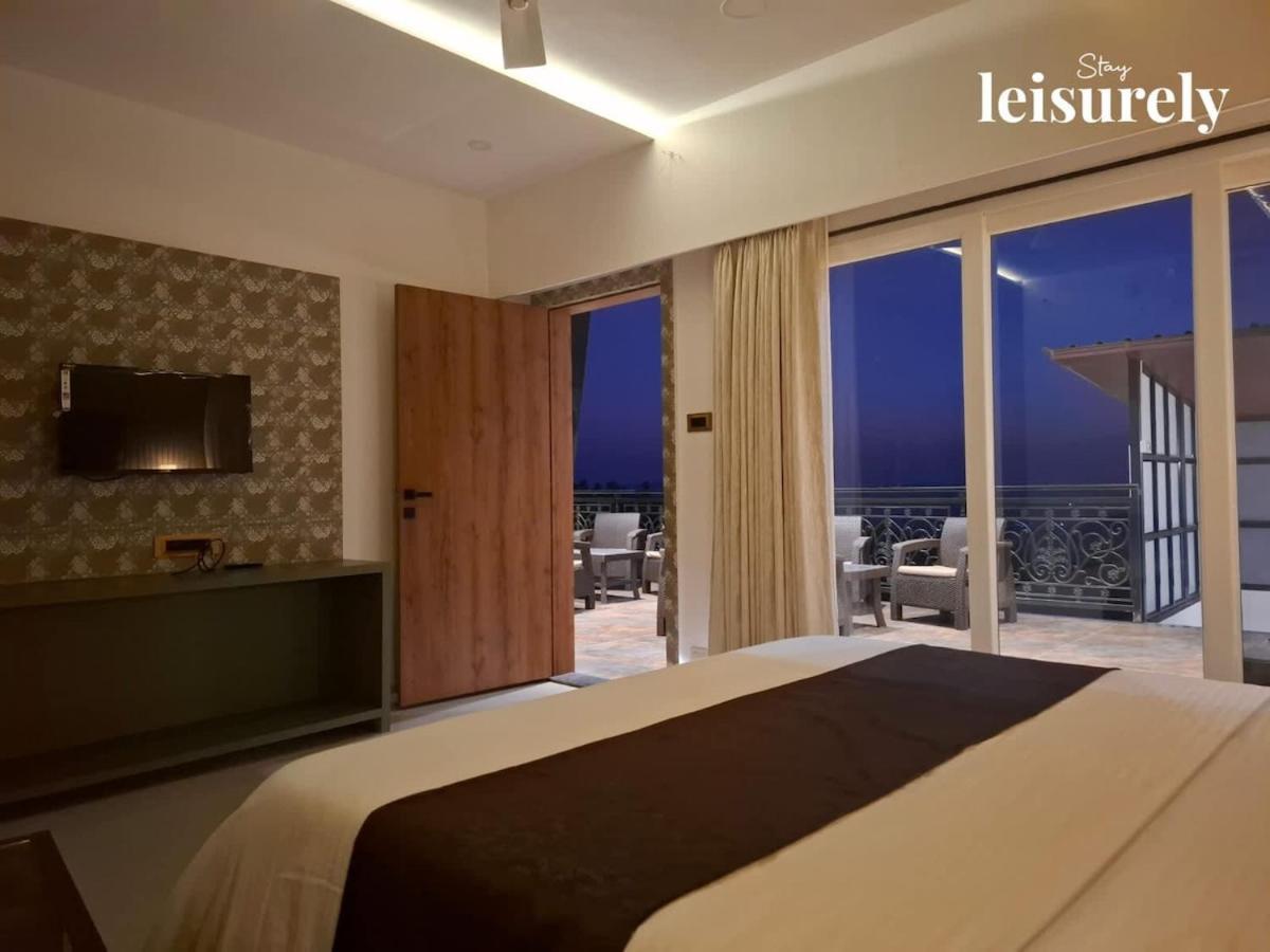Stay Leisurely Avalon Heights 4Bhk, Панчгани Экстерьер фото