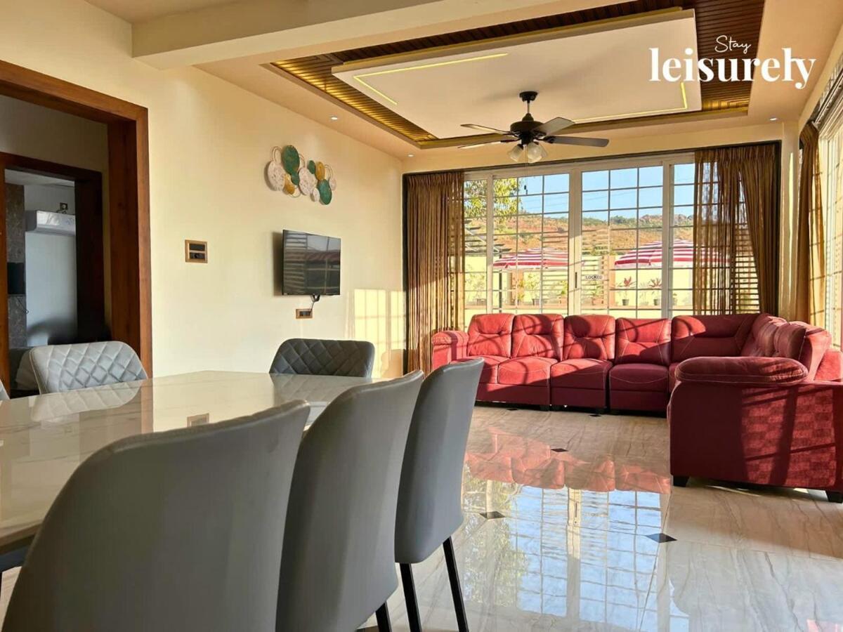 Stay Leisurely Avalon Heights 4Bhk, Панчгани Экстерьер фото