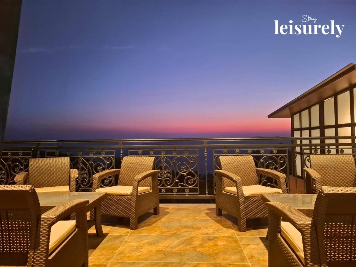 Stay Leisurely Avalon Heights 4Bhk, Панчгани Экстерьер фото