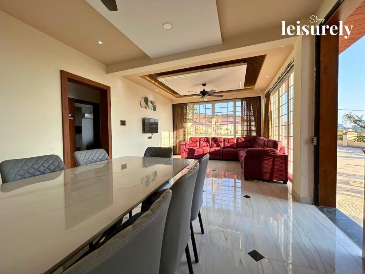Stay Leisurely Avalon Heights 4Bhk, Панчгани Экстерьер фото