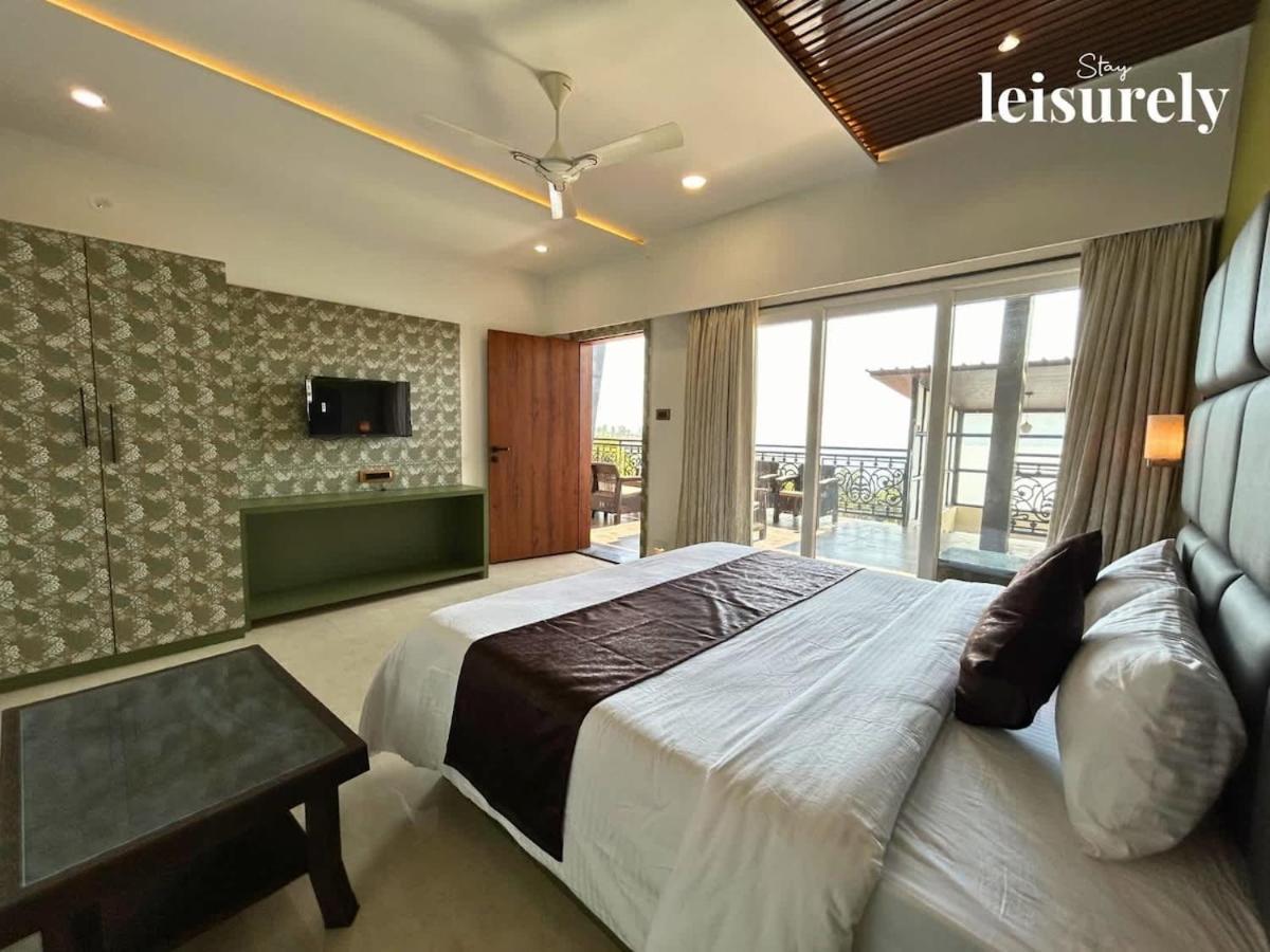 Stay Leisurely Avalon Heights 4Bhk, Панчгани Экстерьер фото
