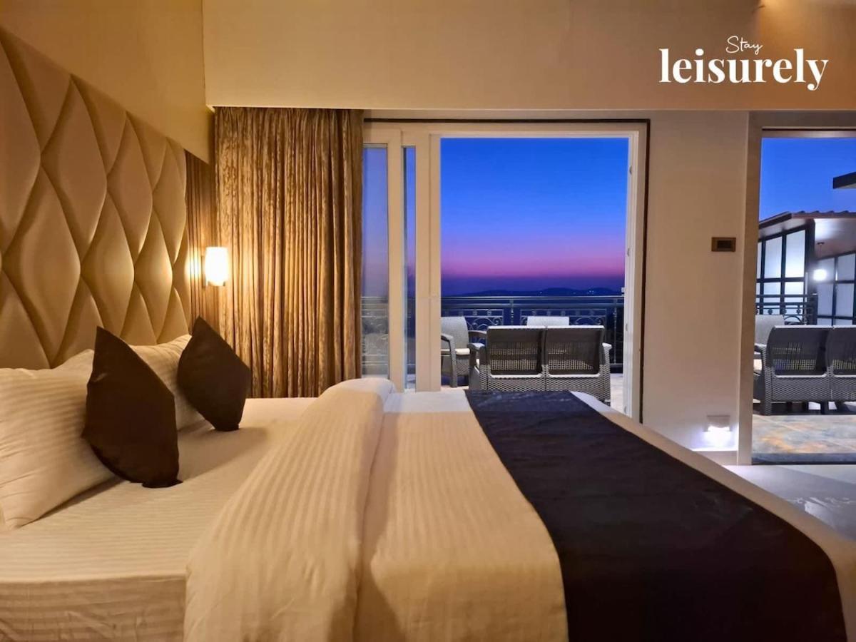 Stay Leisurely Avalon Heights 4Bhk, Панчгани Экстерьер фото